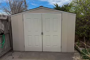 270 Sycamore St, Burlington, CO 80807 - Photo 30