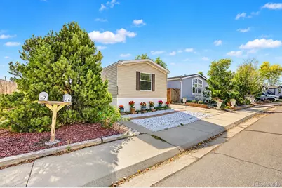 5220 Riverdale Avenue, Denver, CO 80229 - Photo 4