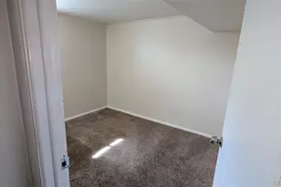 6860 Magnolia St, Commerce City, CO 80022 - Photo 6