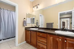 10996 Glengate Cir, Highlands Ranch, CO 80130 - Photo 32
