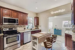 257 Cherokee St, Denver, CO 80223 - Photo 8