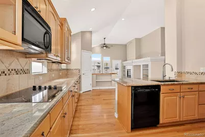 7539 Isabell Circle, Arvada, CO 80007 - Photo 6