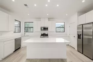 2076 S Holly St, Denver, CO 80222 - Photo 10