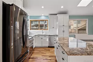 12180 W Little Haystack Mountain, Littleton, CO 80127 - Photo 10