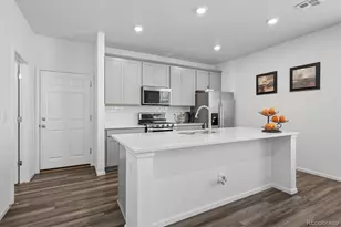 21052 E 60th Ave, Aurora, CO 80019 - Photo 10