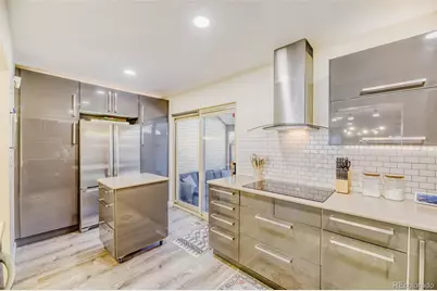 4521 W Ponds Circle, Littleton, CO 80123 - Photo 8
