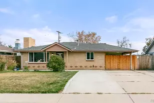 4752 Dover St, Wheat Ridge, CO 80033 - Photo 1