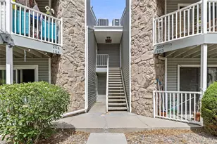 18302 E Kepner Pl, Aurora, CO 80017 - Photo 2