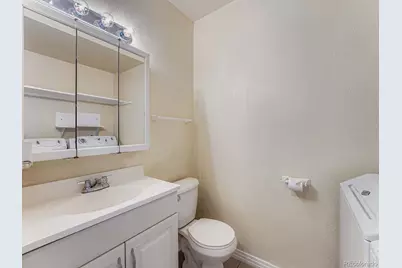 15747 E 13th Place, Aurora, CO 80011 - Photo 16