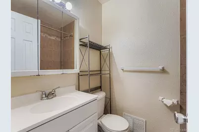 15747 E 13th Place, Aurora, CO 80011 - Photo 22