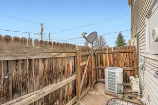 15747 E 13th Pl, Aurora, CO 80011 - Photo 32