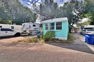 220 Mount View Ln, Colorado Springs, CO 80907 - Photo 2