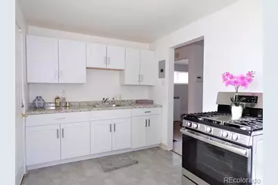 1129 Dallas Street, Aurora, CO 80010 - Photo 8