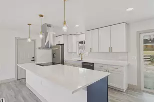 11310 W Center Ave, Lakewood, CO 80226 - Photo 14