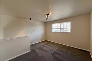 3865 S Dayton St, Aurora, CO 80014 - Photo 12