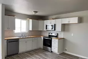 2445 Balsam Ave, Greeley, CO 80631 - Photo 4