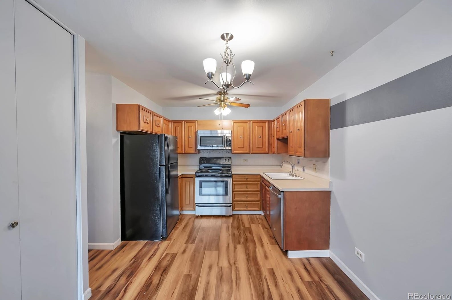 750 S Clinton St #6c, Denver, CO