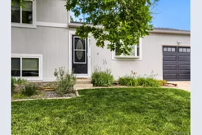 9831 W 105th Avenue, Broomfield, CO 80021 - Photo 2