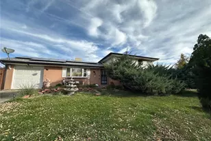 1429 W 102nd Ave, Northglenn, CO 80260 - Photo 2