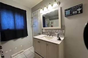 1429 W 102nd Ave, Northglenn, CO 80260 - Photo 6