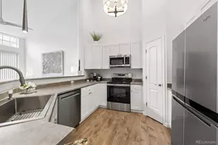 8645 Gold Peak Pl, Highlands Ranch, CO 80130 - Photo 4