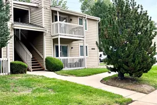 1960 S Xanadu Way, Aurora, CO 80014 - Photo 2