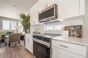 10003 Revere Ct, Commerce City, CO 80022 - Photo 4