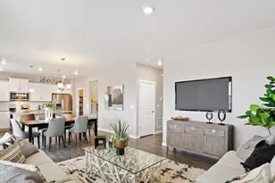 9897 Danube Ct, Commerce City, CO 80022 - Photo 2