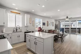 9784 Ceylon St, Commerce City, CO 80022 - Photo 6