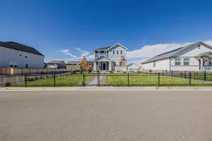 2923 Pershing St, Strasburg, CO 80136 - Photo 32