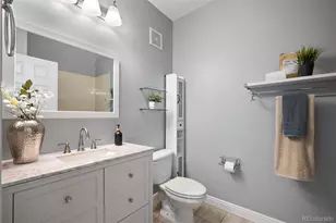 2819 Syracuse Ct, Denver, CO 80238 - Photo 14