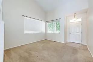 24621 E Kansas Cir, Aurora, CO 80018 - Photo 4
