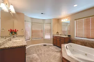 6035 S Paris St, Englewood, CO 80111 - Photo 12