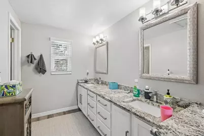 2711 S Oakland Circle E, Aurora, CO 80014 - Photo 22