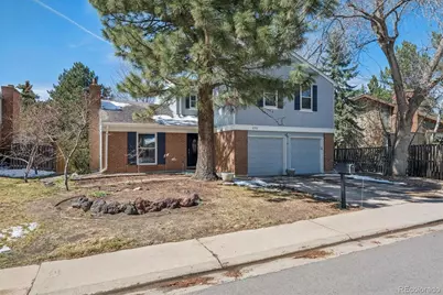 2711 S Oakland Circle E, Aurora, CO 80014 - Photo 2