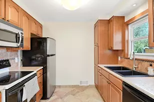 1440 S Hudson St, Denver, CO 80222 - Photo 10