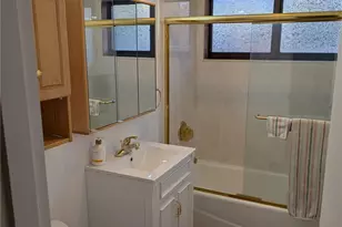 962 S Holly St, Denver, CO 80246 - Photo 4