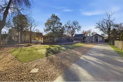 335 N 7th Avenue, Brighton, CO 80601 - Photo 2