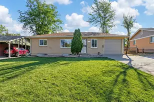 950 Jamaica St, Aurora, CO 80010 - Photo 2