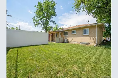 950 Jamaica Street, Aurora, CO 80010 - Photo 32
