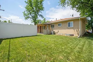 950 Jamaica St, Aurora, CO 80010 - Photo 32