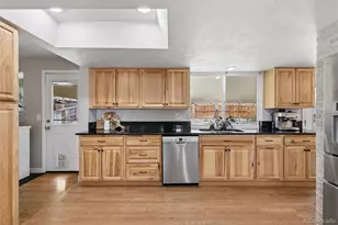8015 W Calhoun Pl, Littleton, CO 80123 - Photo 10