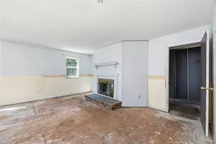 1404 S Vaughn Cir, Aurora, CO 80012 - Photo 18
