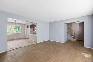 1404 S Vaughn Cir, Aurora, CO 80012 - Photo 14