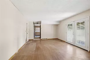 1404 S Vaughn Cir, Aurora, CO 80012 - Photo 16