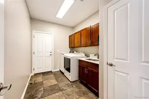 10914 Valleybrook Cir, Highlands Ranch, CO 80130 - Photo 18