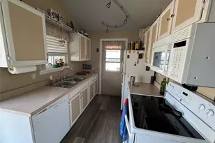 1914 Ensenada Ct, Aurora, CO 80011 - Photo 6