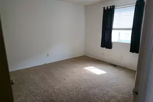 1914 Ensenada Ct, Aurora, CO 80011 - Photo 16