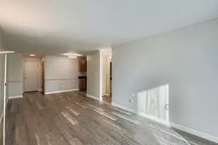 4600 E Asbury Cir, Denver, CO 80222 - Photo 6