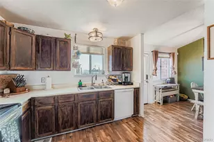 19054 E 16th Ave, Aurora, CO 80011 - Photo 14